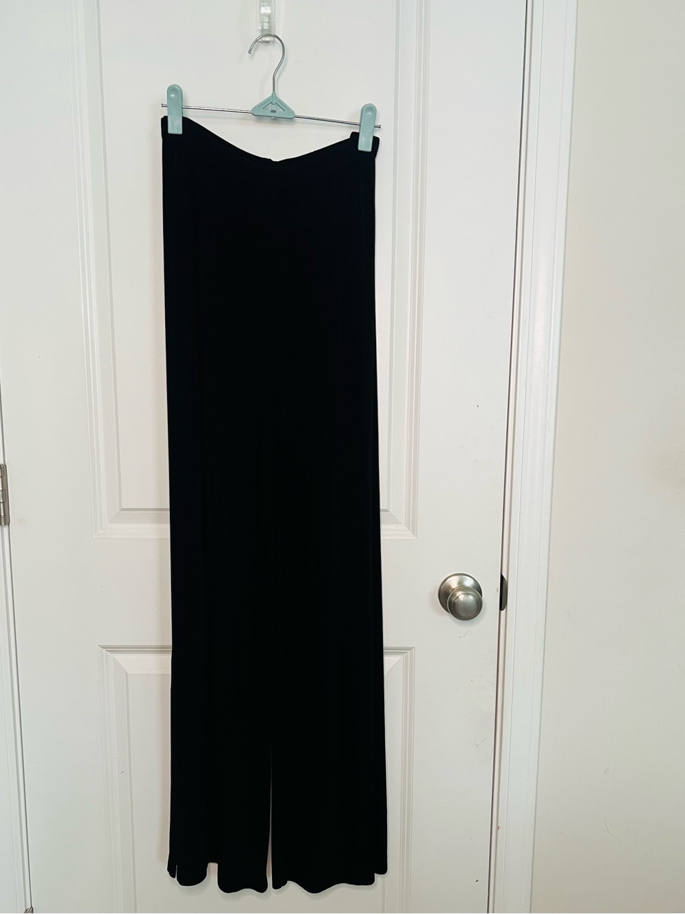 Chico's Travelers Pants Womens Sz 2R Black Pull On Elastic Waist Slinky Career